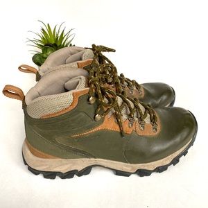 Columbia Newton Ridge II Hiking boots 8.5